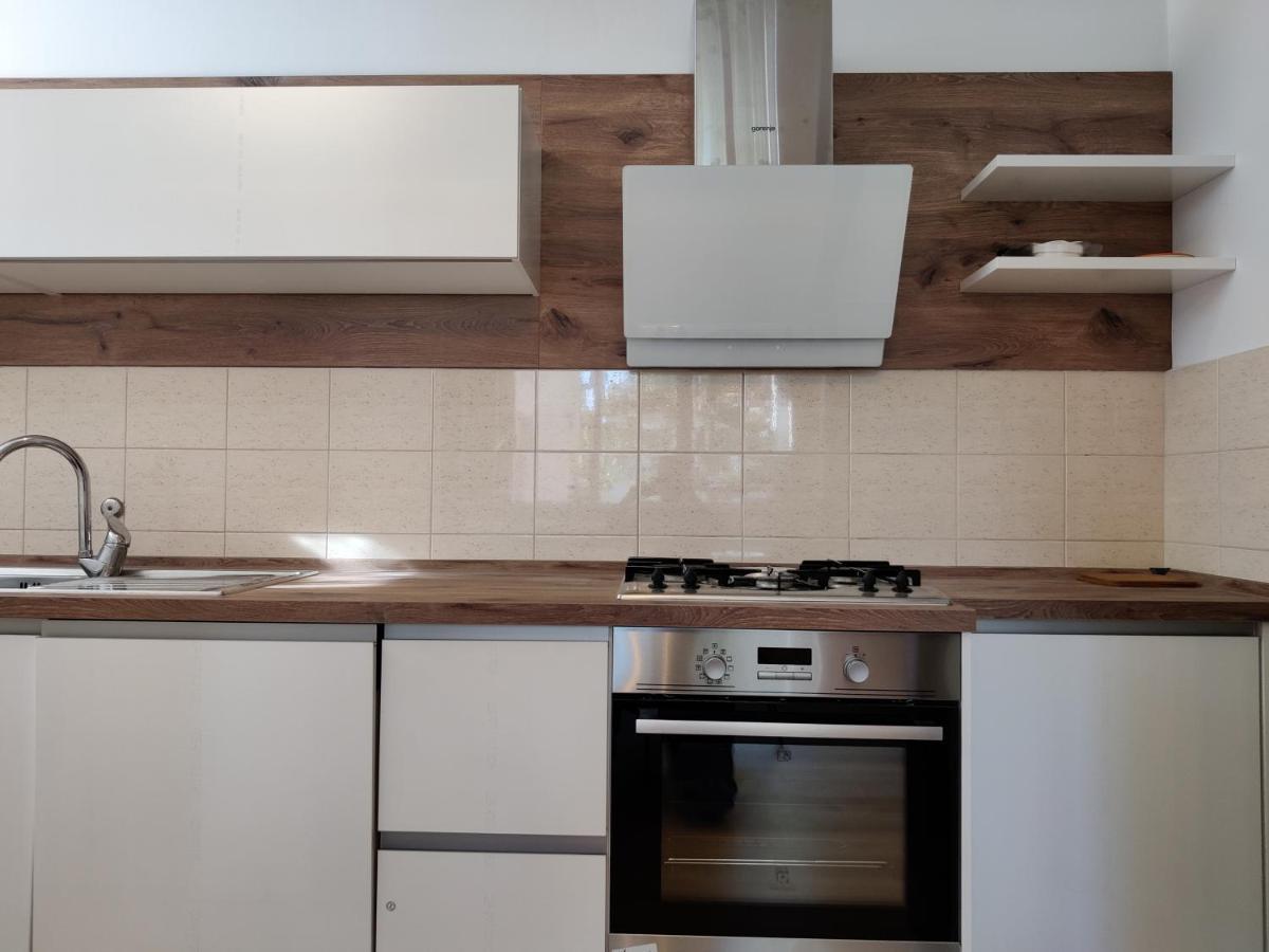 Apartments Vili Umag Exterior photo
